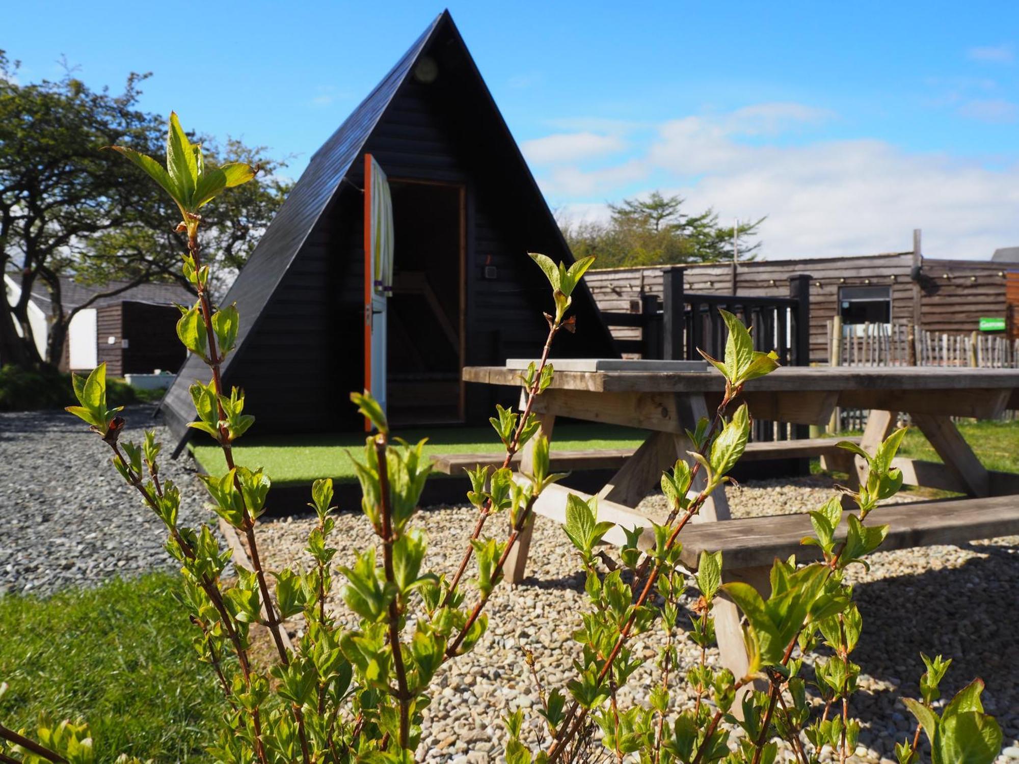 فندق Carrowmena School House & Glamping ليمافادي المظهر الخارجي الصورة