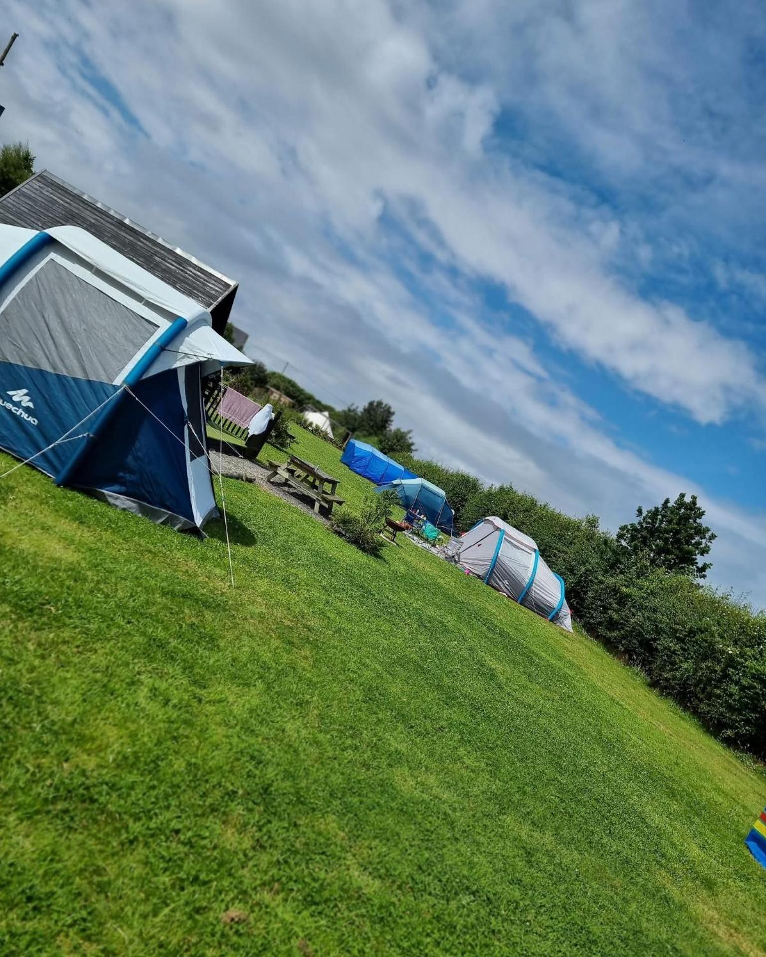 فندق Carrowmena School House & Glamping ليمافادي المظهر الخارجي الصورة